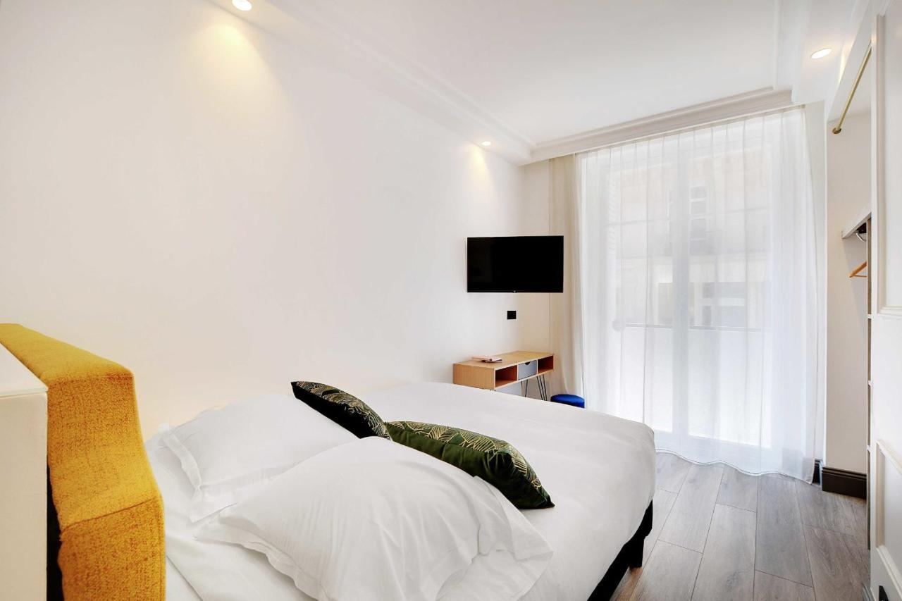 Magnifique Appartement - 2Br - 6P - Place De L'Etoile Paris Exteriör bild