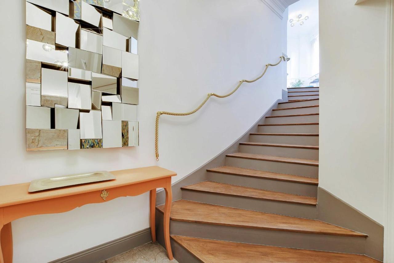 Magnifique Appartement - 2Br - 6P - Place De L'Etoile Paris Exteriör bild